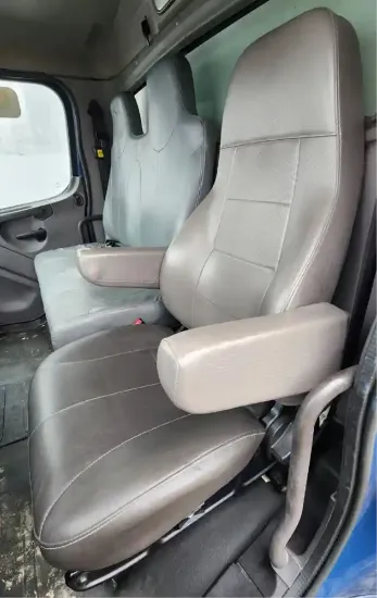 Picture of (Used) 2019 Freightliner M2 106, SEAT