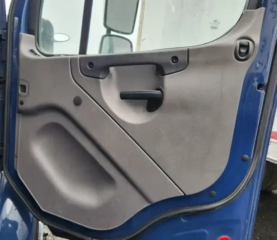 Picture of (Used) 2019 Freightliner M2 106, INTERIOR DOOR PANEL