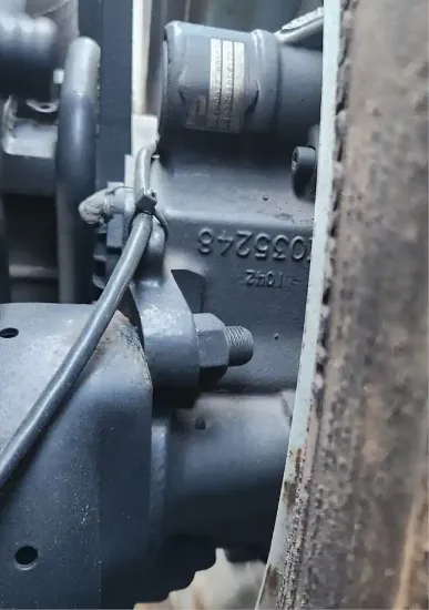 Picture of (Used) 2022 Peterbilt 579, BRAKE CALIPER FRONT TANDEM