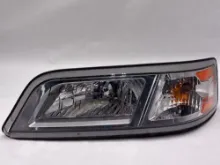 Picture of (Used) 2017 Blue Bird BB Conventional, HEADLAMP ASSYS