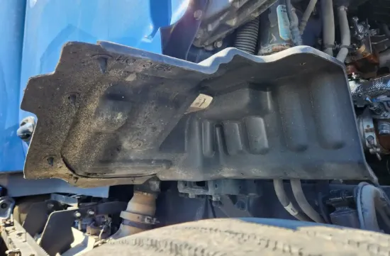 Picture of (Used) 2022 Peterbilt 579, FENDER LINER CAB