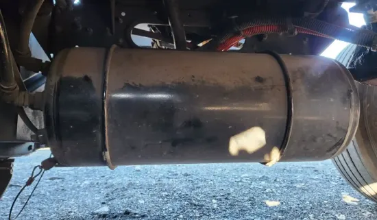 Picture of (Used) 2022 Peterbilt 579, AIR TANK (2)