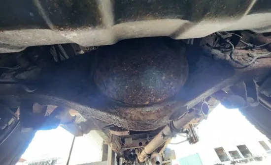 Picture of (Used) 2004 GMC W4500, DIFFERENTIAL HOUSING ONLY