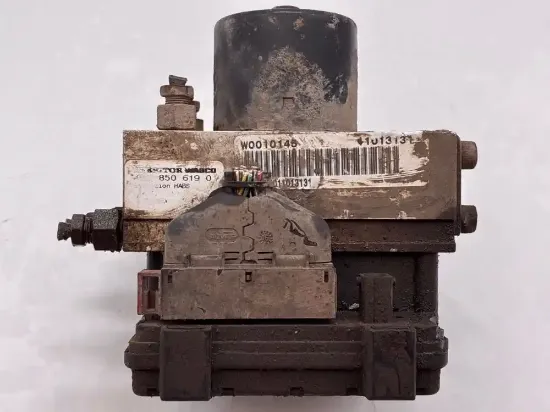 Picture of (Used) 2011 Workhorse Custom Chassis, Wabco ABS MODULATOR VALVE 