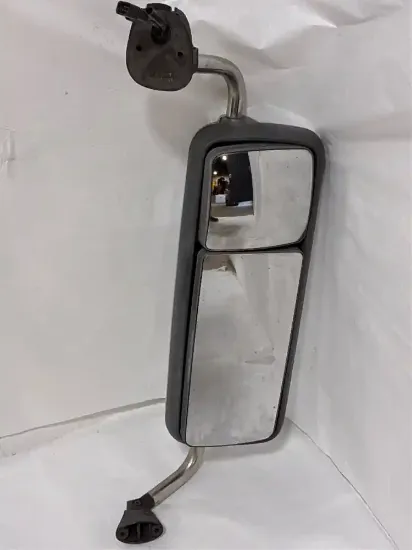 Picture of (Used) 2020 Freightliner Cascadia 126, SIDE VIEW MIRROR