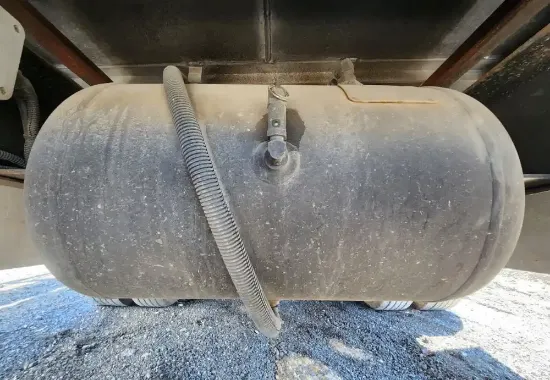 Picture of (Used) 2024 Chevrolet Silverado 5500HD, AIR TANK (1)