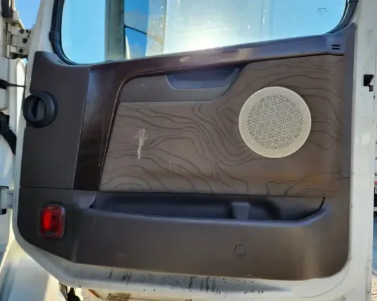 Picture of (Used) 2013 Volvo VNL, INTERIOR DOOR PANEL