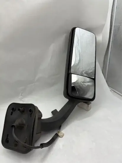 Picture of (Used) 2012 Freightliner Cascadia 125, SIDE VIEW MIRROR