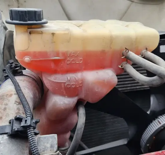 Picture of (Used) 2020 International MV607, RADIATOR OVERFLOW BOTTLE/COOLANT RESERVOIR
