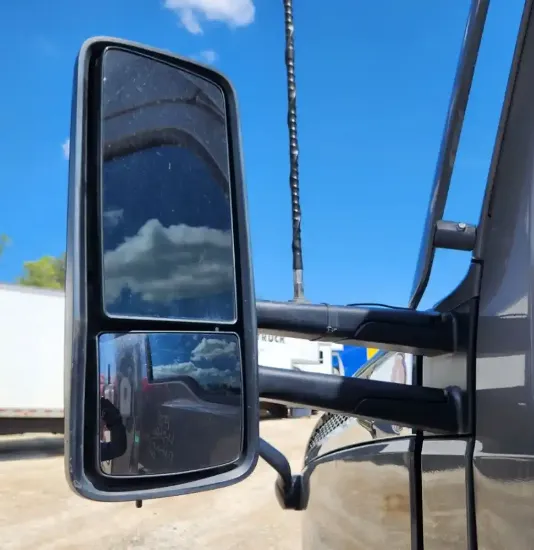 Picture of (Used) 2023 Kenworth T680, SIDE VIEW MIRROR