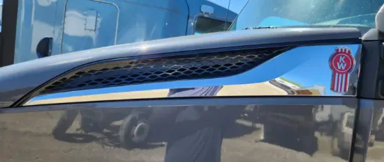 Picture of (Used) 2023 Kenworth T680, AIR VENT HOOD