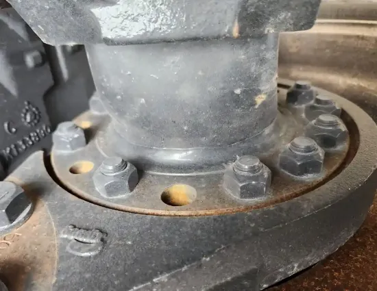 Picture of (Used) 2026 Kenworth T680, FRONT DIFFERENTIAL HUBS