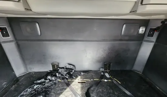 Picture of (Used) 2023 Kenworth T680, HEAD LINER BUNK
