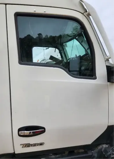 Picture of (Used) 2026 Kenworth T680, DOOR