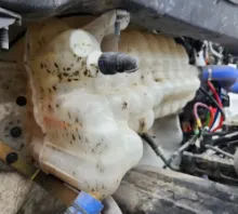 Picture of (Used) 2026 Kenworth T680, RADIATOR OVERFLOW BOTTLE/COOLANT RESERVOIR