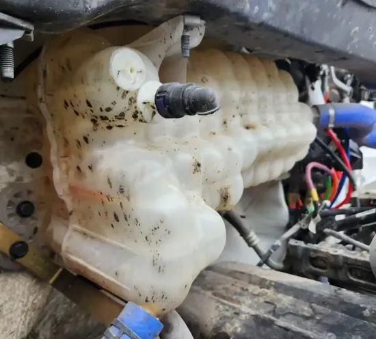 Picture of (Used) 2026 Kenworth T680, RADIATOR OVERFLOW BOTTLE/COOLANT RESERVOIR