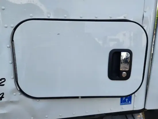 Picture of (Used) 2026 Kenworth T680, ACCESS DOOR