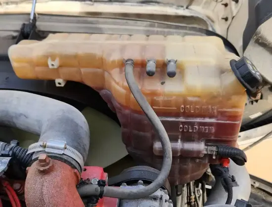 Picture of (Used) 2022 International LT625, RADIATOR OVERFLOW BOTTLE/COOLANT RESERVOIR
