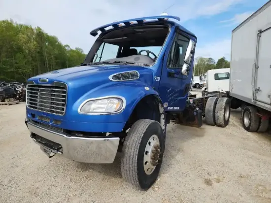 Picture of 2019-freightliner-m2-106-truck-delivery