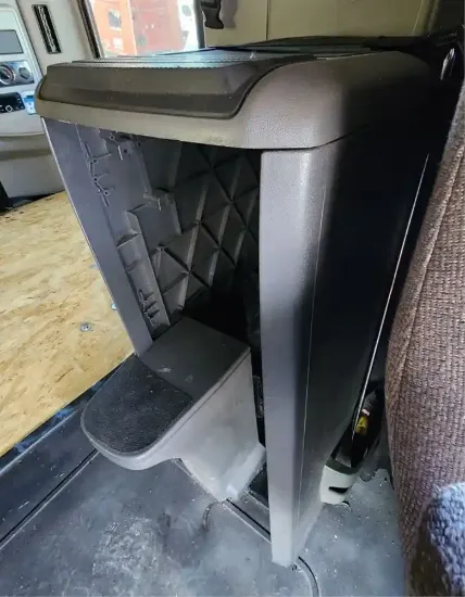 Picture of (Used) 2022 International LT625, SLEEPER CABINETS