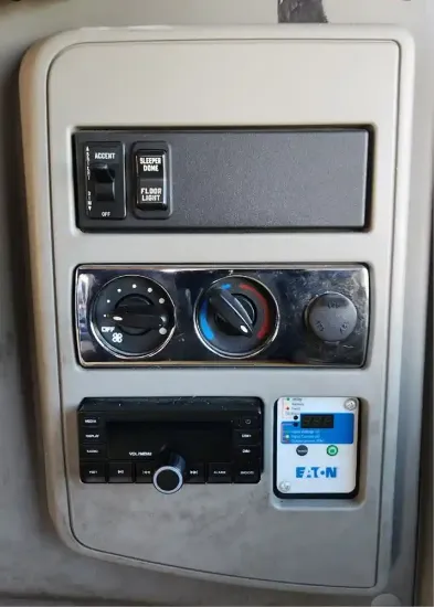 Picture of (Used) 2022 International LT625, SLEEPER CONTROL