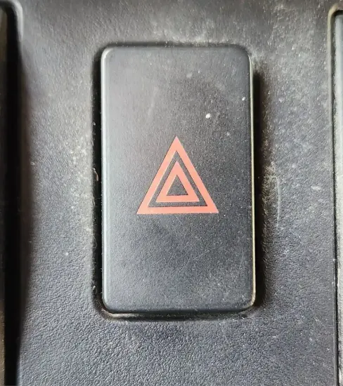 Picture of (Used) 2022 International LT625, MISCELLANEOUS DASH SWITCHES