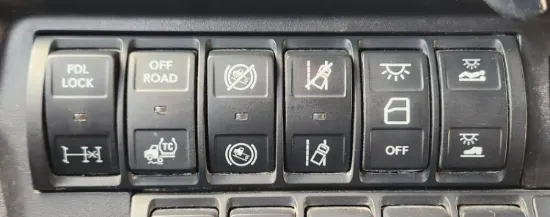 Picture of (Used) 2022 International LT625, MISCELLANEOUS DASH SWITCHES
