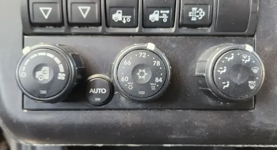 Picture of (Used) 2022 International LT625, TEMPERATURE CONTROL ASSEMBLY