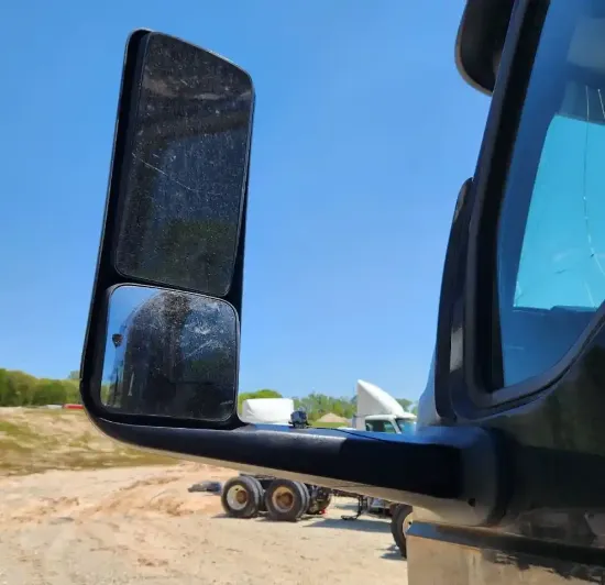 Picture of (Used) 2019 International LT625, SIDE VIEW MIRROR