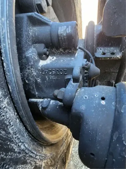 Picture of (Used) 2019 International LT625, BRAKE CALIPER REAR TANDEM