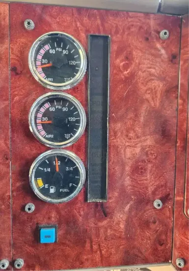 Picture of (Used) 2004 International 9400I, INSTRUMENT CLUSTER