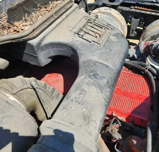 Picture of (Used) 2004 International 9400I, AIR TRANSFER TUBE