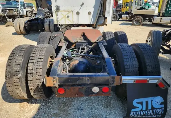 Picture of (Used) 2004 International 9400I, COMPLETE TANDEM CUTOFF