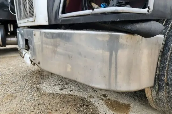 Picture of (Used) 2004 Peterbilt 385, BUMPER