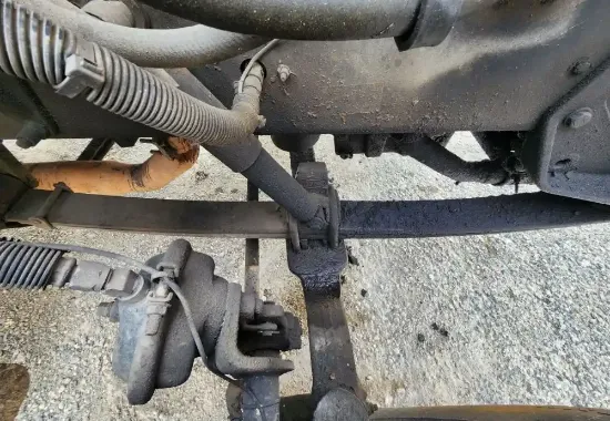 Picture of (Used) 2004 Peterbilt 385, FRONT LEAF SPRINGS