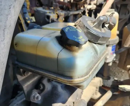 Picture of (Used) 2006 Freightliner Columbia 120, POWER STEERING RESERVOIR