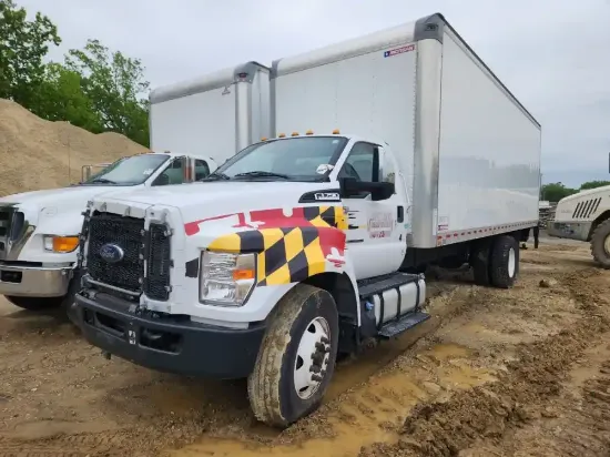 Picture of 2022-ford-f-750-truck-delivery