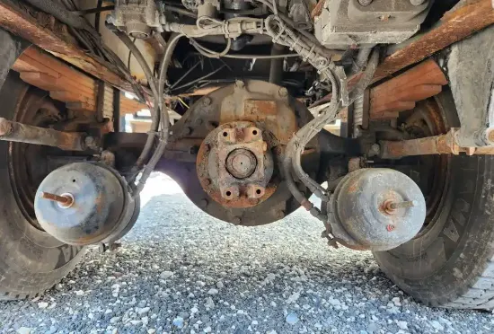 Picture of (Used) 2005 Freightliner M2 106, COMPLETE REAR DIFFERENTIAL