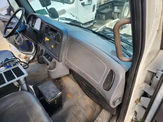 Picture of (Used) 2005 Freightliner M2 106, DASH ASSEMBLY
