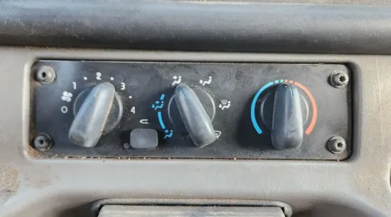 Picture of (Used) 2005 Freightliner M2 106, TEMPERATURE CONTROL ASSEMBLY