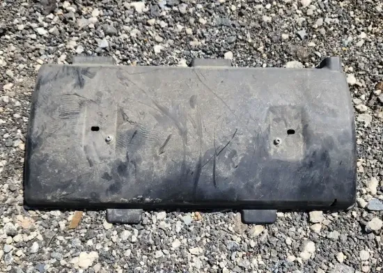 Picture of (Used) 2019 Freightliner Cascadia 126, BATTERY BOX COVER