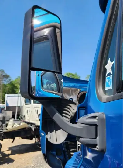 Picture of (Used) 2017 Freightliner Cascadia 125, SIDE VIEW MIRROR