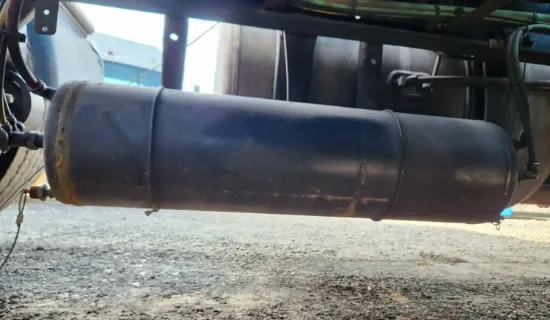 Picture of (Used) 2017 Freightliner Cascadia 125, AIR TANK (3)