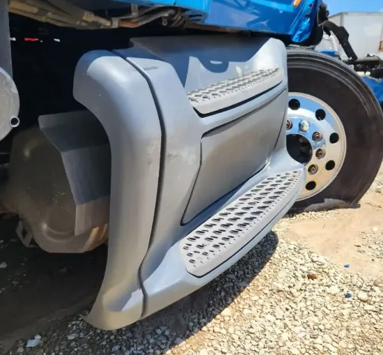 Picture of (Used) 2020 Peterbilt 579, TANK FAIRINGS