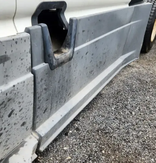 Picture of (Used) 2018 Freightliner Cascadia 125, TANK FAIRINGS