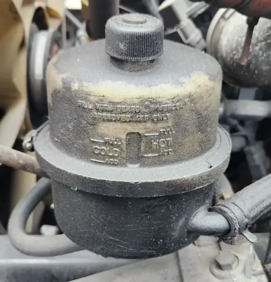 Picture of (Used) 2014 Peterbilt 337, POWER STEERING RESERVOIR