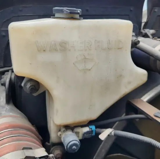 Picture of (Used) 2014 Peterbilt 337, WASHER BOTTLE