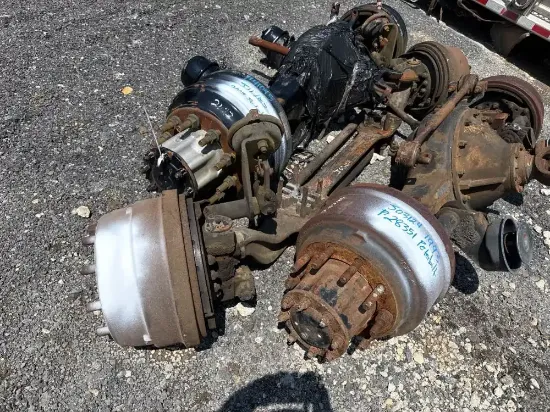Picture of (Used) 1993 Peterbilt 379, FRONT AXLE COMPLETE