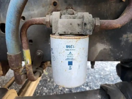 Picture of (Used) 1999 GMC C6500, WATER SEPARATOR