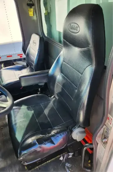 Picture of (Used) 2014 Peterbilt 337, SEAT